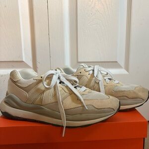 New Balance Sneakers